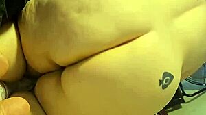 curvy bbw teases huge ass in doggystyle twerk