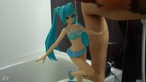 wanna see this figure drowned in hot bukkake loads?