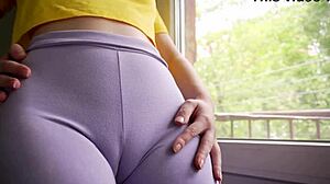 my stepsis yoga pants hug her fat cameltoe pussy so tight damn