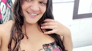 paty in bikini films big pussy tease for friend matheus hehe