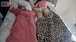 Maduro Tricks Vizita Into Bed-Sharing For Submissive Cum On Ass
