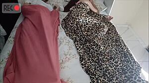 Maduro Tricks Vizita Into Bed-Sharing For Submissive Cum On Ass