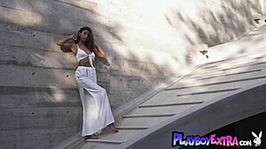 Naked Latina Carolina Reyes Poses Vulnerable Outdoors!