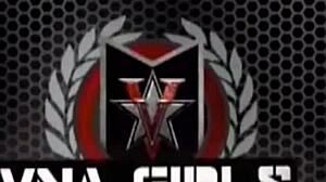 mindi mink how can anyone miss those big pussy lips?