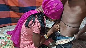 Ma sexy sali se fait anal en robe rose