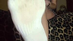 worship sniff mistress socks sneakers barefoot feet slave