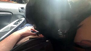 Fat ass mamiimaldii slurps cock publicly in car with windows down