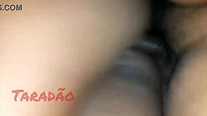 Preta Safada moli za sperm u masnoj guzi dok stenje!