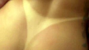 quer foder essa magrinha de marquinha com pauzão dotado?