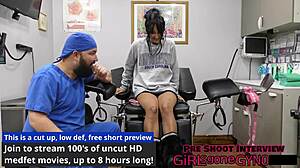 tampa uni girl spreads shaved pussy feet up close gaping 😘👣