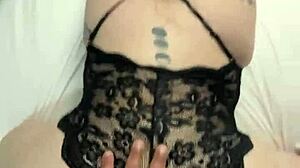 wanna fuck fat latina milf pussy with deep ass finger?