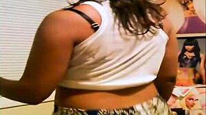 Black Milf Never Too Old for Anal Pussy Drop