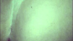 mineira safada sucks big black cock on são paulo beach.