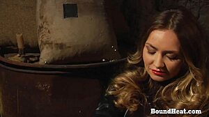 Slave licks pussy till moaning madame orgasms wildly