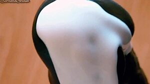 i glove-jerk this massive black dildo close-up feeling so horny pov