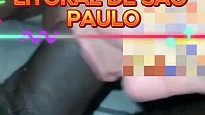 mineira safada sucks big black cock on são paulo beach.