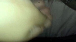 Mokra debela pičkasta usta dražena domača na veliko