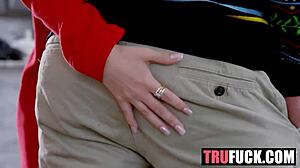 Xmas Taboo Creampies: Parker Ambrose, Richard Glaze, Serena Hill Family Fuck Fest 🎄💦