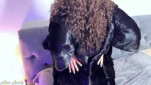 Brunette babe in fur coat pantyhose vibes pussy squirting orgasm closeup