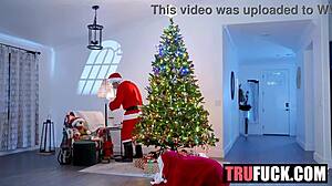 Xmas Taboo Creampies: Parker Ambrose, Richard Glaze, Serena Hill Family Fuck Fest 🎄💦