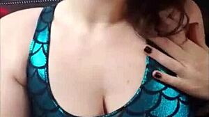 check out this foot femdom humiliation sexting with small cock losers 😏👣