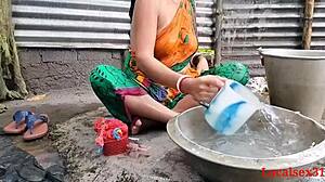 Indian Webcam Girl Licks Pussy Close-Up In Official Outdoor Fuck Video!