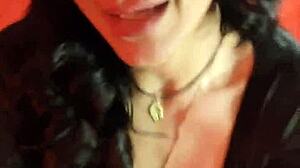 venezuelan MAESTRA teaches novice latino DANCE moves hot