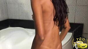 wanna see nathalia santos' brazilian ass shake?