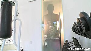 lisa ann fitness milf with big athletic tits gym mommy crush