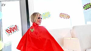 Dee Williams MILF neckt fetten Schwanz POV Deepthroat und schluckt Sperma