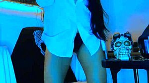 wonderful blue teases with big dildo solo show flashing her natural tits