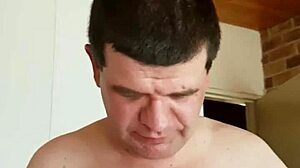 wanna suck these tasty toes with me?