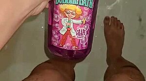 Rando's Nude Bath Teases Feet And Toes!