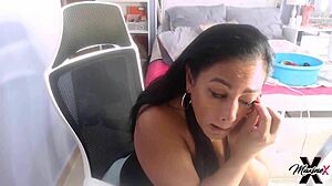 maxine x crams her wet pussy with 24-inch dildo she squirts non-stop 😍🍆💦