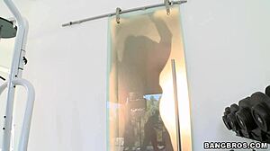 lisa ann fitness milf with big athletic tits gym mommy crush