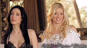 Aiden Charlotte roztomilé lesbičky na prstění a líbání