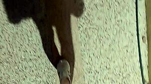 Compilation sauvage Ting Xuan shemale pisse outdoor ! 💦🌳