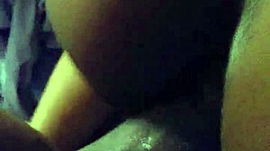 Γιαγιάδιτσα λαχταράει τεράστιο μαύρο πούτσο με κρεampie βαθιά