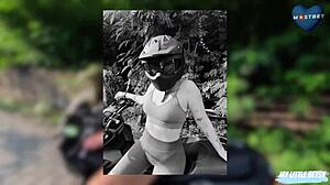 Fake Photographer Seduces Big-Ass Blonde Biker Into Post-Shoot Fuck And Cum Swallow