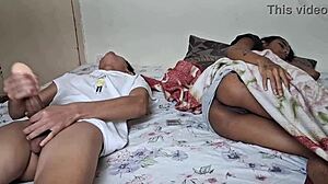 peguei minha meia irma no quarto apos faculdade e ela deixou meter??