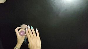 Levei Esposa e Namorada pra CHUPAR ROLAS no Gloryhole Loucamente!