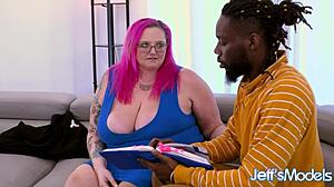 Sexy fat tutor Sara Star rides her hung black student
