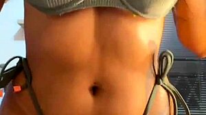 Gostosa's Violão Body Demands Deep Cock Thrusts And Wild Pussy Licks