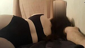 La Jefa De Mi Amigo Oscar Chupa En Lencería Caliente