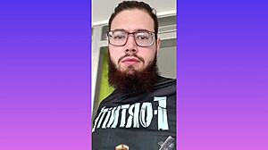 esta colombiana embarazada con ojos marrones me vuelve loco follando