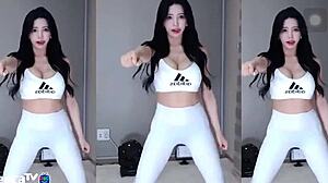 Hey wanna see this hot bj action up close?