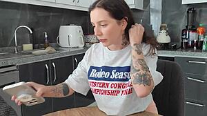 boyfriend shmoyfriend i need stepsis ass fuck now!