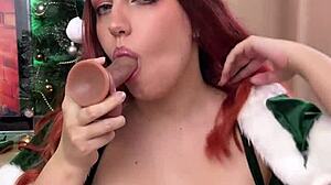 elf świąteczny slut chce kutasa w pończochach szpilkach ahegao już?