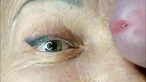 Milf quivers in extreme close-up eye cumshot