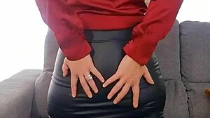 hey you love my fat ass in this tight leather skirt pov?